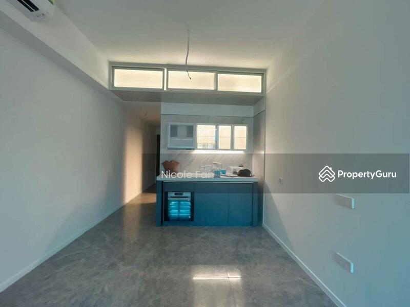 Condominium for Sale: D07, 188940