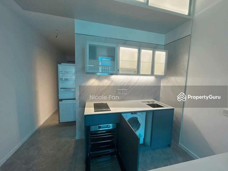 Condominium for Sale: D07, 188940