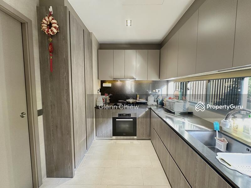 Cluster House for Sale: D27, 751478