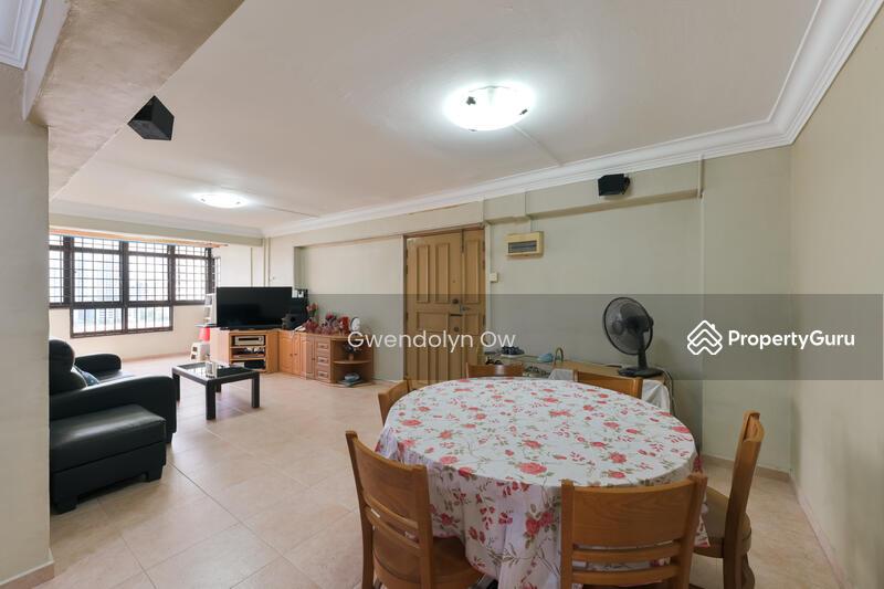 Prop-GPT: HDB Flat: D12 Whampoa 95 Whampoa Drive