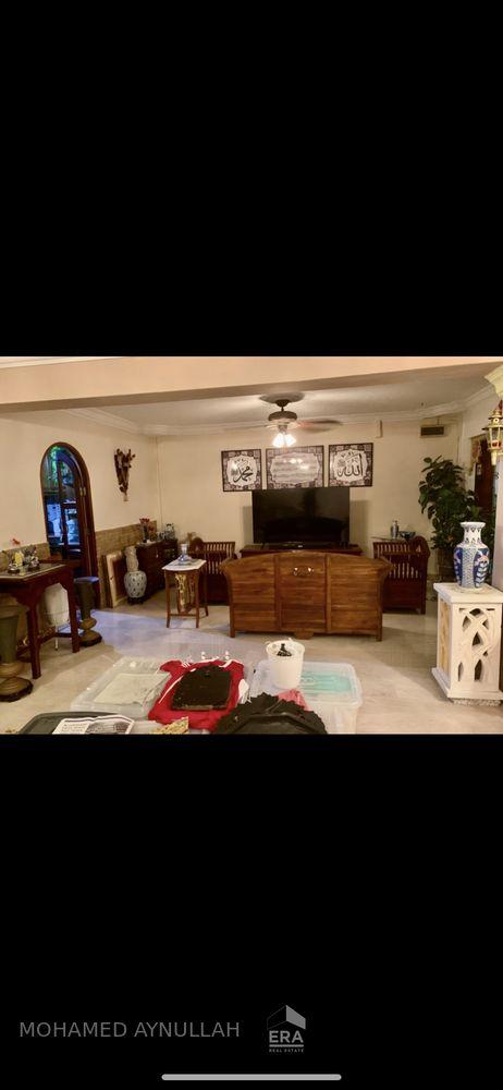 HDB - 3 room for Sale: Tampines Street 82, Tampines, D18, 528842