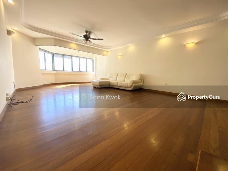 Prop-GPT: Condominium: D22  Ivory Heights