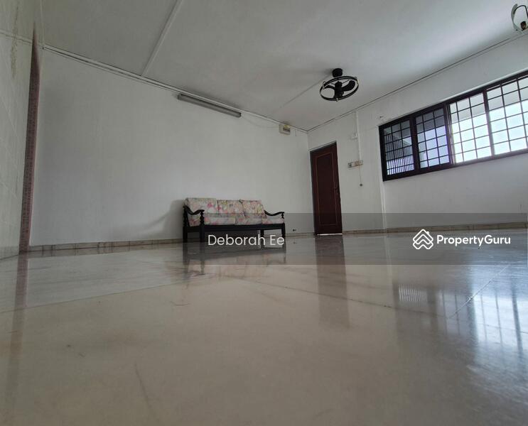 Prop-GPT: HDB Flat: D19 Serangoon 228 Serangoon Avenue 4
