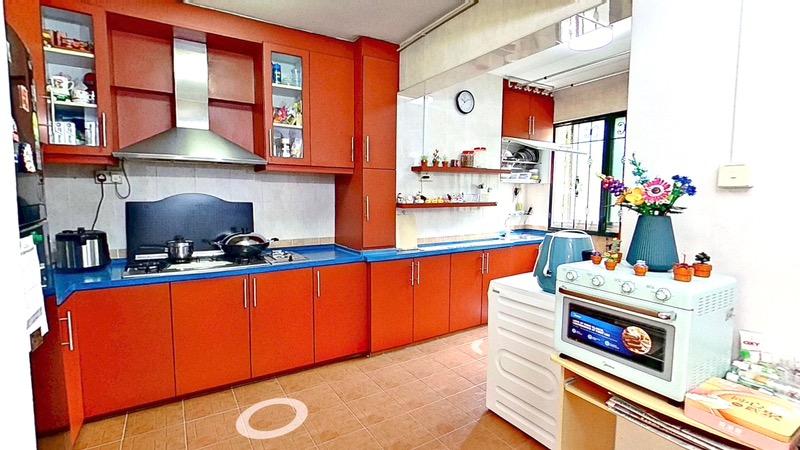 HDB Apartment for Sale: Tampines, D18, 520503