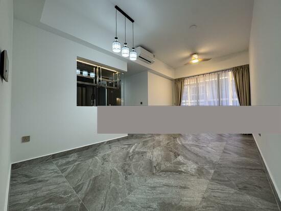 Prop-GPT: Condominium: D27 Yishun The Commodore