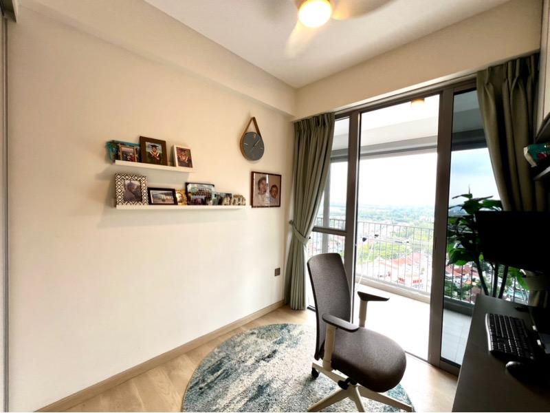 High Park Residences Condominium For Sale, $2,488,800, 5 Bed 3 Bath 1,399 sqft $1,779.00 psf