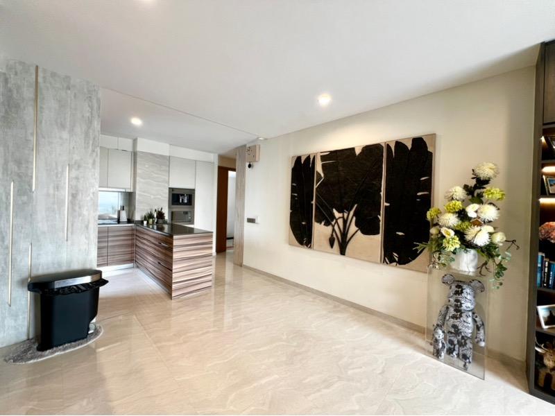 High Park Residences Condominium For Sale, $2,488,800, 5 Bed 3 Bath 1,399 sqft $1,779.00 psf