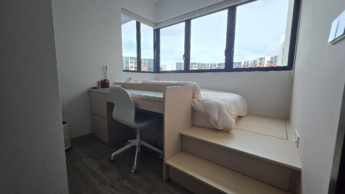 Riverfront Residences Condominium For Sale, $2,980,000, 5 Bed 5 Bath 1,679 sqft $1,775.00 psf