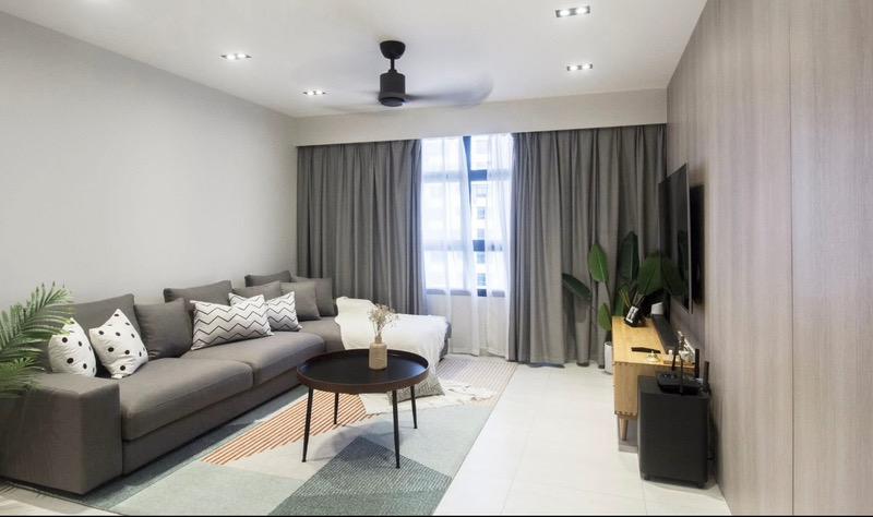 Prop-GPT: HDB Apartment: D18 Tampines 606A Tampines Street 61