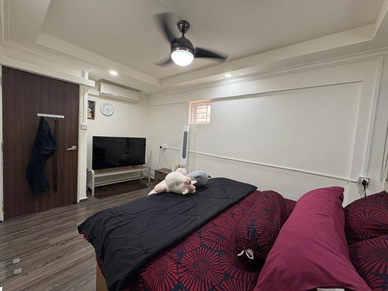 865 Woodlands Street 83 HDB Apartment For Sale, $888,000, 4 Bed 2 Bath 1,571 sqft $565.00 psf