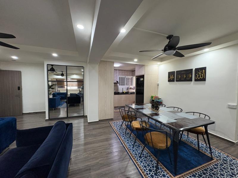 865 Woodlands Street 83 HDB Apartment For Sale, $888,000, 4 Bed 2 Bath 1,571 sqft $565.00 psf