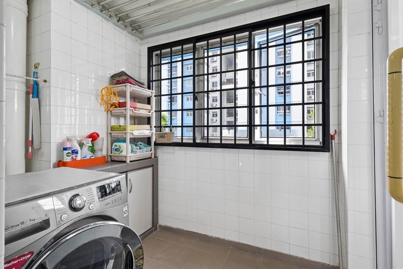 818 Woodlands Street 82 HDB Apartment For Sale, $1,200,000, 4 Bed 2 Bath 1,905 sqft $630.00 psf