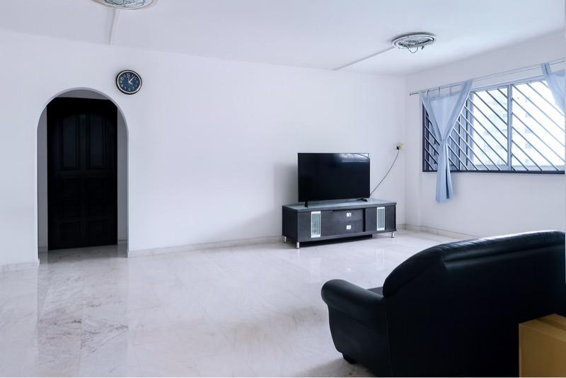 120 Pending Road HDB Apartment For Sale, $688,000, 3 Bed 2 Bath 1,302 sqft $528.00 psf