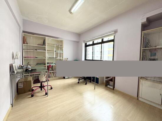 684C Woodlands Drive 62 HDB Apartment For Sale, $888,000, 4 Bed 2 Bath 1,517 sqft $585.00 psf