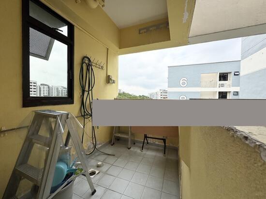 684C Woodlands Drive 62 HDB Apartment For Sale, $888,000, 4 Bed 2 Bath 1,517 sqft $585.00 psf