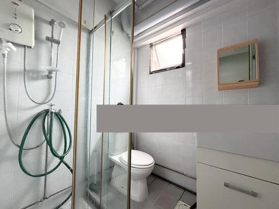 684C Woodlands Drive 62 HDB Apartment For Sale, $888,000, 4 Bed 2 Bath 1,517 sqft $585.00 psf