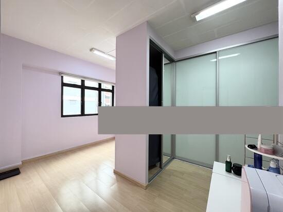 684C Woodlands Drive 62 HDB Apartment For Sale, $888,000, 4 Bed 2 Bath 1,517 sqft $585.00 psf