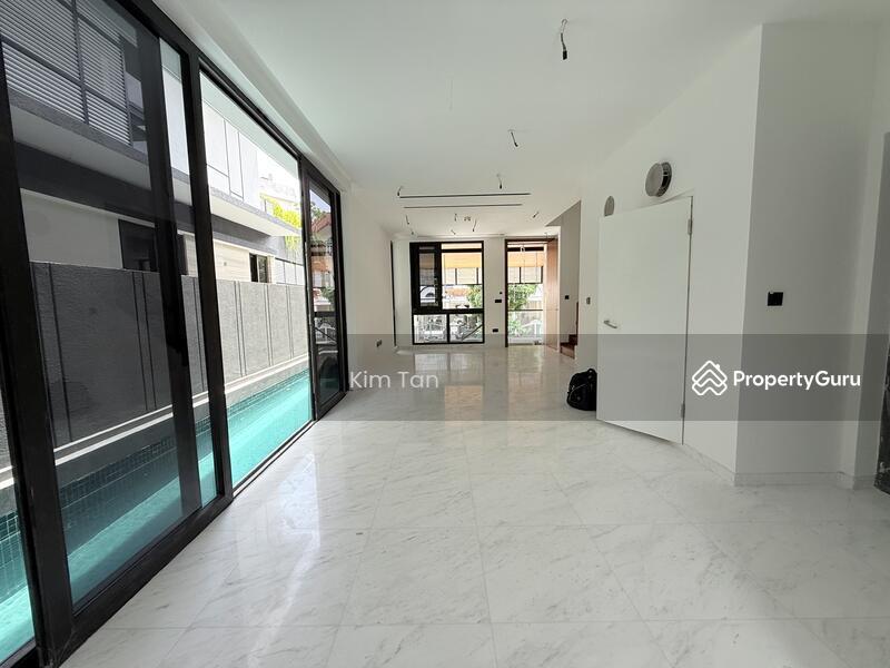 D17 Brand New Beachfront Landed For Sale