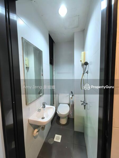 Freehold landed home– Call Amy Zeng @ 9177.2688