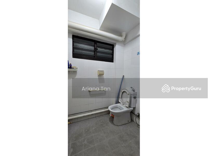 515 Jurong West Street 52