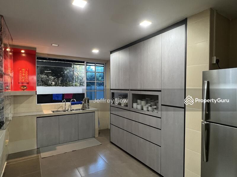 Upper Paya Lebar Road