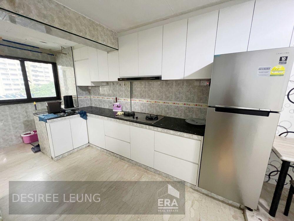 HDB - 2 room for Sale: Whampoa Drive, Whampoa, D12, 320093