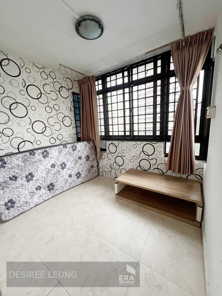 HDB - 2 room for Sale: Whampoa Drive, Whampoa, D12, 320093