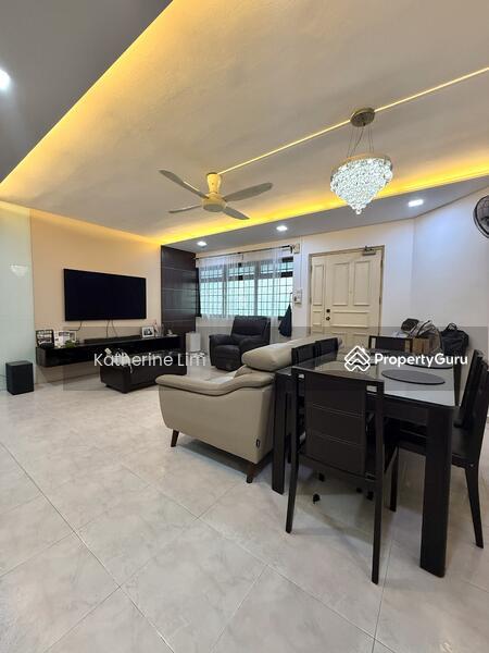 HDB Flat for Sale: Tampines, D18, 520726