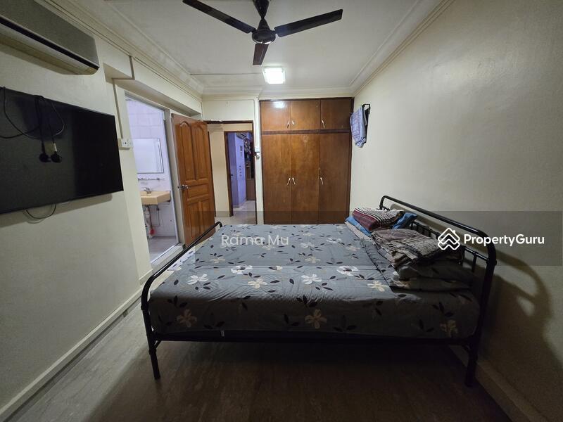 HDB Flat for Sale: Tampines, D18, 520723