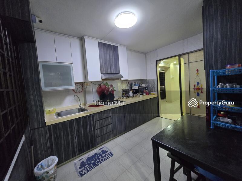 HDB Flat for Sale: Tampines, D18, 520723