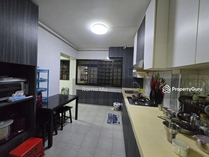 HDB Flat for Sale: Tampines, D18, 520723
