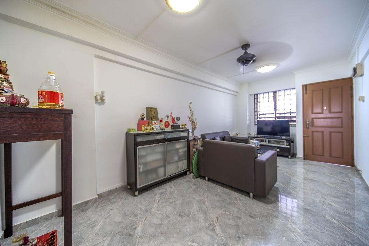 134 Bedok North Street 2 HDB Apartment For Sale, $440,000, 2 Bed 2 Bath 850 sqft $518.00 psf