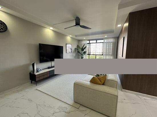 271D Jurong West Street 24 HDB Apartment For Sale, $700,000, 3 Bed 2 Bath 1,206 sqft $580.00 psf