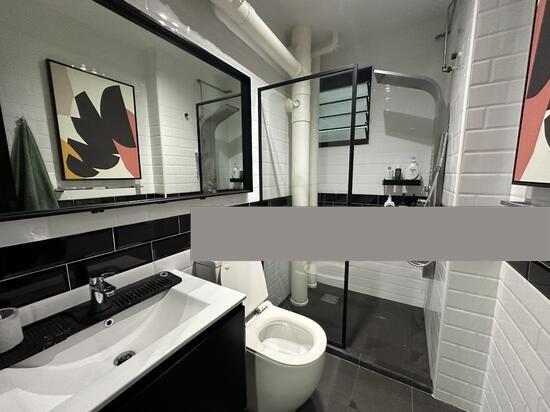 271D Jurong West Street 24 HDB Apartment For Sale, $700,000, 3 Bed 2 Bath 1,206 sqft $580.00 psf