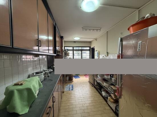 HDB Apartment for Sale: Yishun, D27, 760278