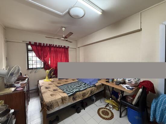 HDB Apartment for Sale: Yishun, D27, 760278