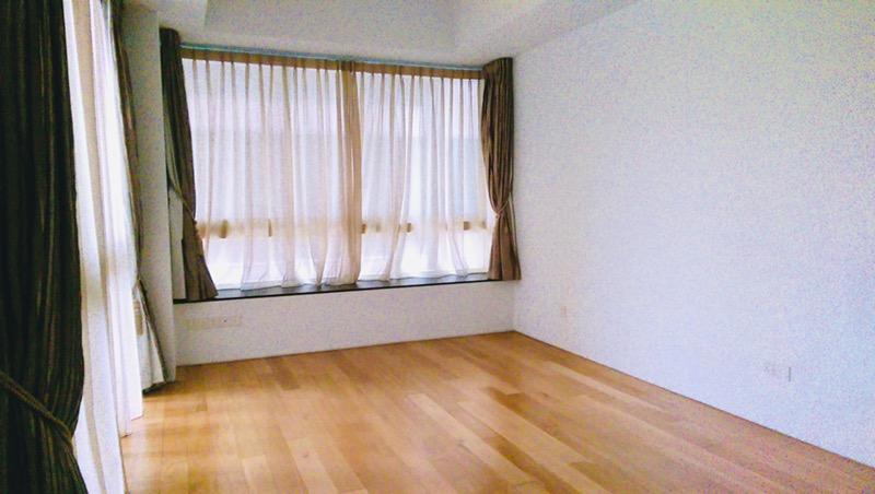Condominium for Sale: D11, 228239
