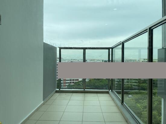 Vacanza @ East Condominium For Sale, $880,000, 2 Bed 1 Bath 560 sqft $1,571.00 psf