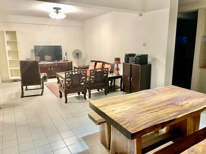 Pine Grove Condominium For Sale, $1,750,000, 3 Bed 3 Bath 1,755 sqft $997.00 psf Condominium | D21  | Prop-GPT the AI-Powered Property Guru