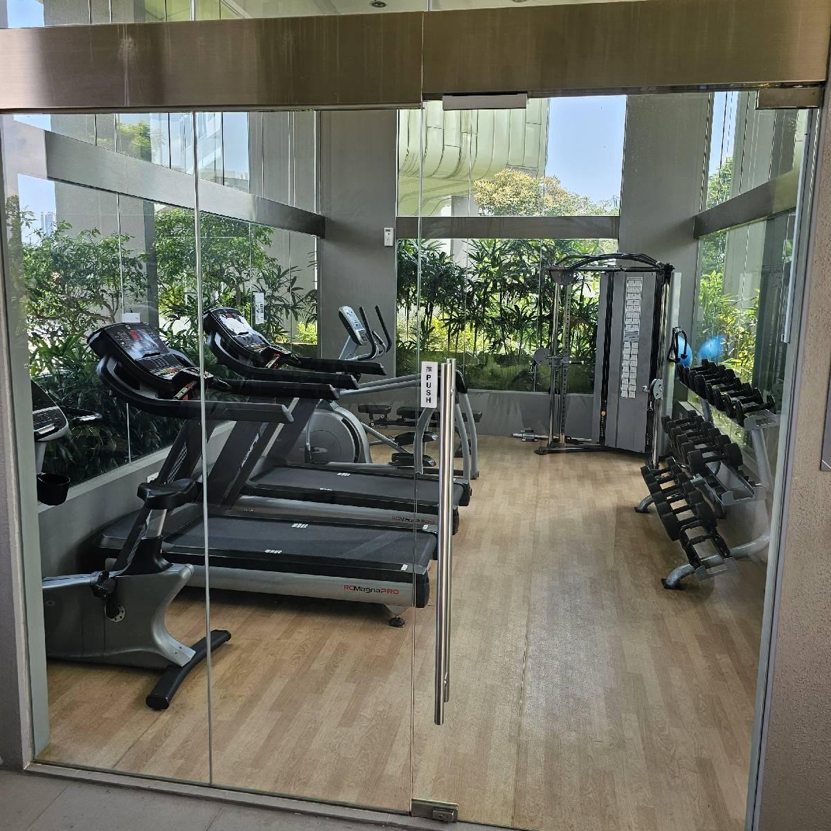 POLLEN & BLEU Condominium For Sale, $1,290,000, 1 Bed 1 Bath 549 sqft $2,350.00 psf