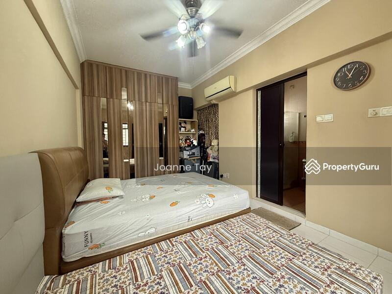 HDB Flat for Sale: D23, 670182