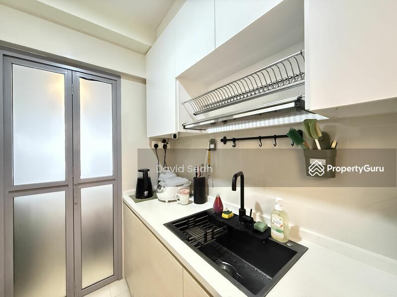 HDB Flat for Sale: Tampines, D18, 521519
