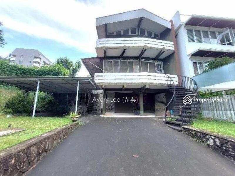 Semi-Detached for Sale: Holland, D10, 276949