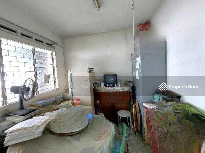 Semi-Detached for Sale: Holland, D10, 276949