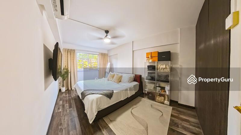 Prop-GPT: HDB Flat: D15 Marine Parade 33 Marine Crescent