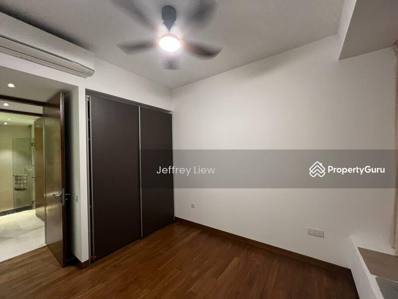 Condominium for Sale: D15, 437918