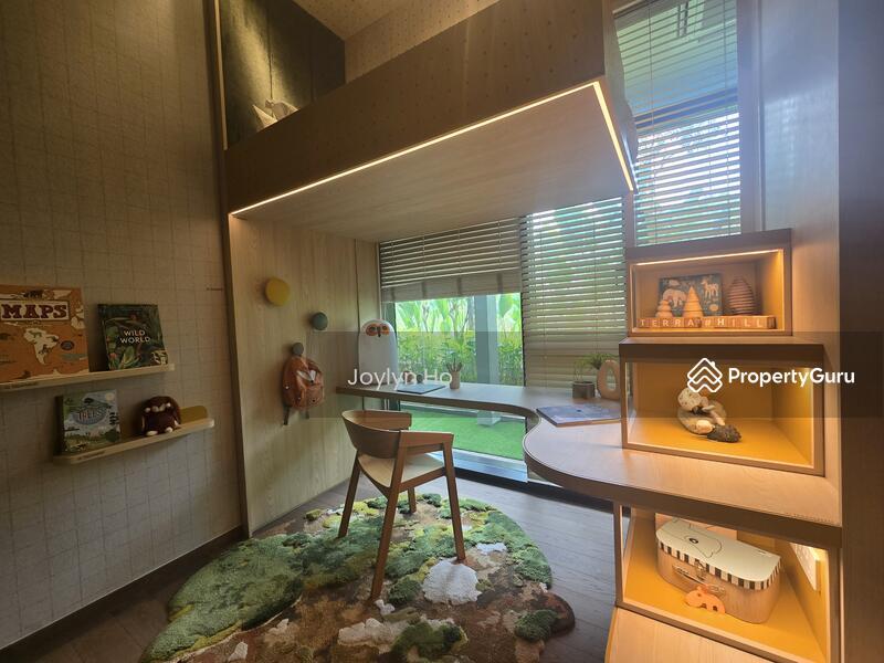Condominium for Sale: D05, 117755