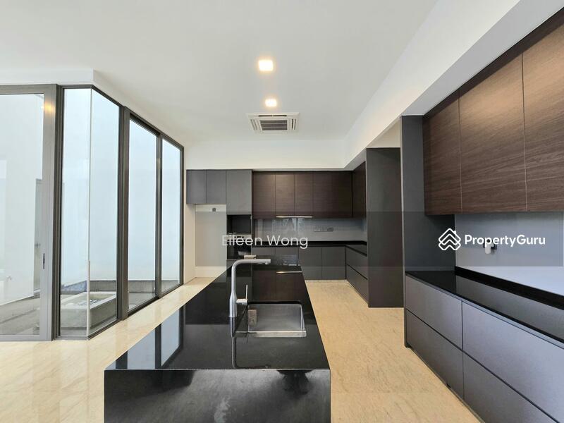 Prop-GPT: Semi-Detached: D15 Siglap  Dunbar Best Layout Huge Modern Home  Eileen  96816995
