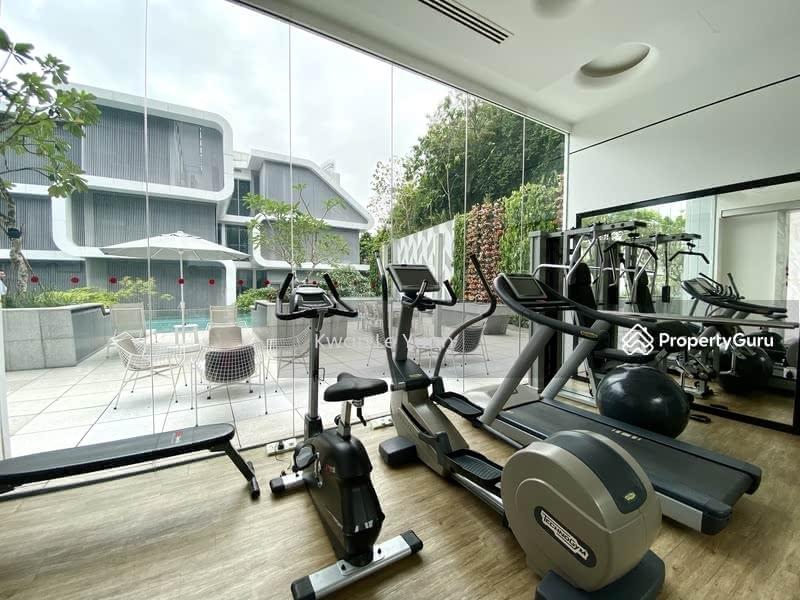 Condominium for Sale: Oxley, D09, 238675