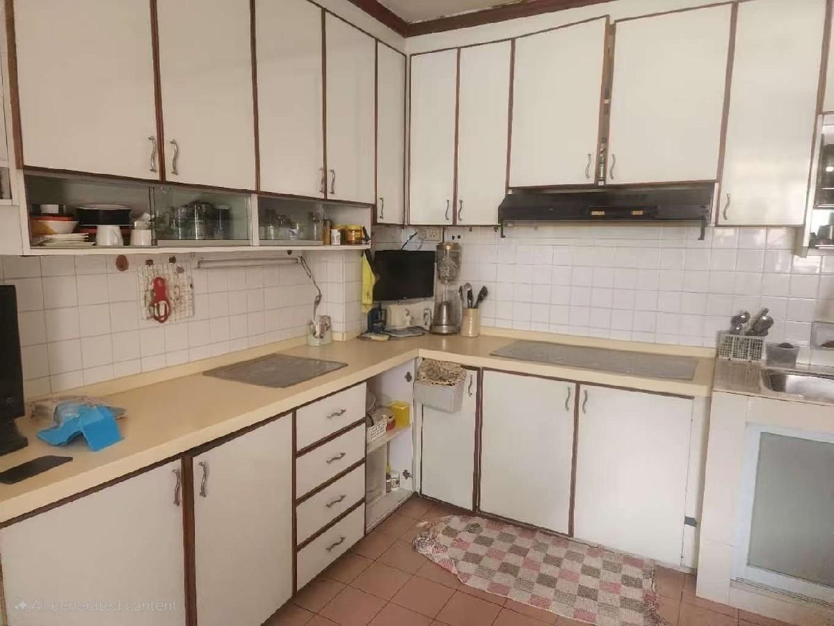 121 Mcnair Road HDB Apartment For Sale, $770,000, 3 Bed 2 Bath 1,119 sqft $688.00 psf